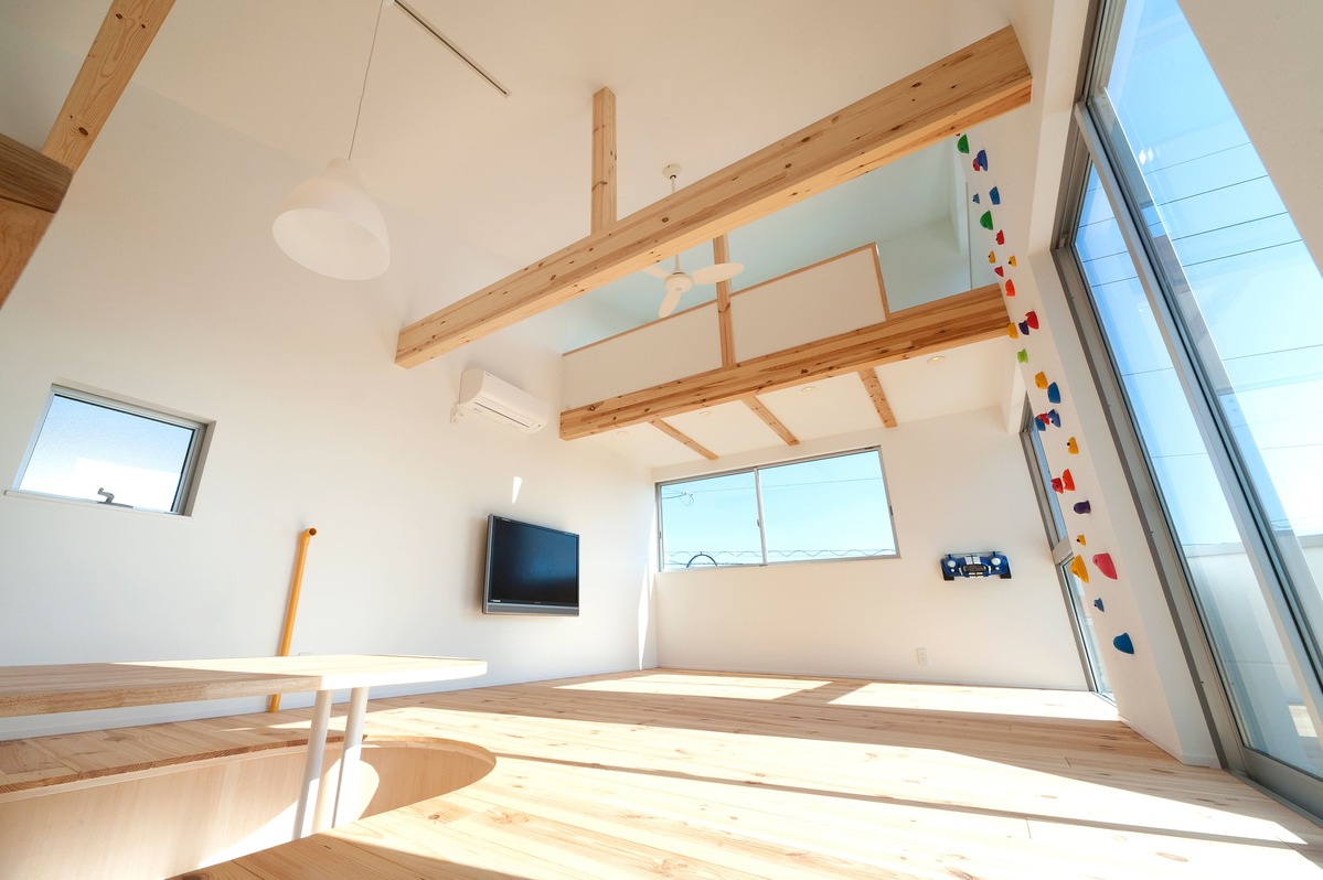 遊び心つめ込んだ 子どもと楽しむボルダリングハウス｜静岡・浜松の建築家との家づくりならマブチ工業