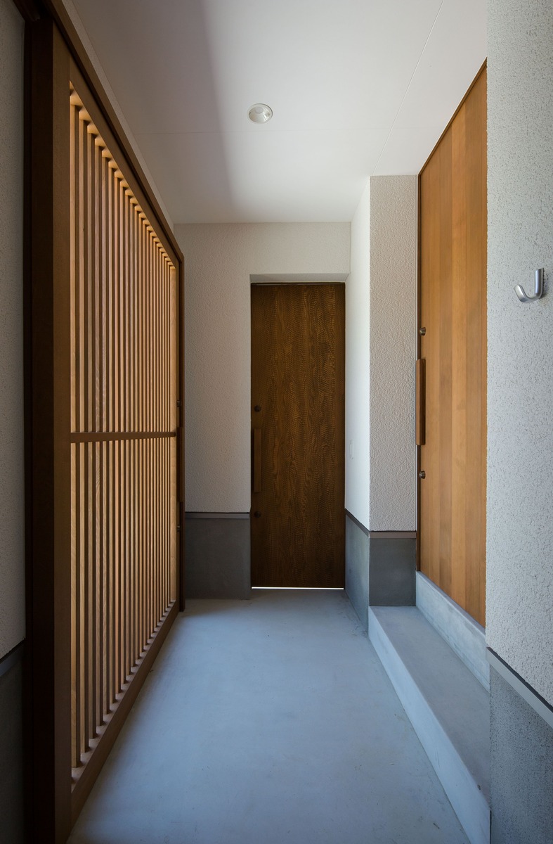 中庭のある平屋のガレージハウス